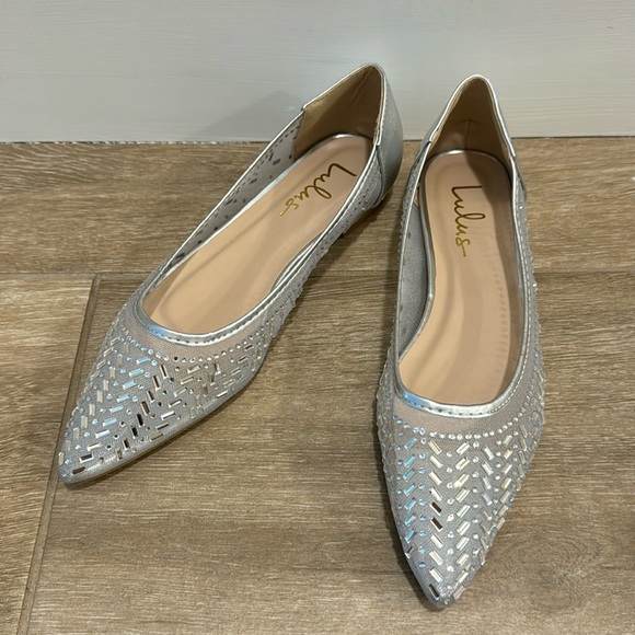 Lulu’s silver sparklee rhinestone pointed toe ballet flats - Picture 1 of 3